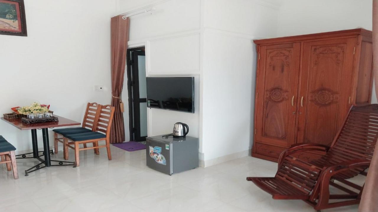 Nha Xanh Homestay ニンビン エクステリア 写真