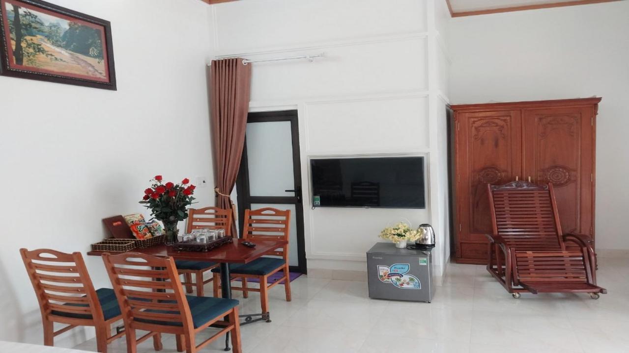 Nha Xanh Homestay ニンビン エクステリア 写真