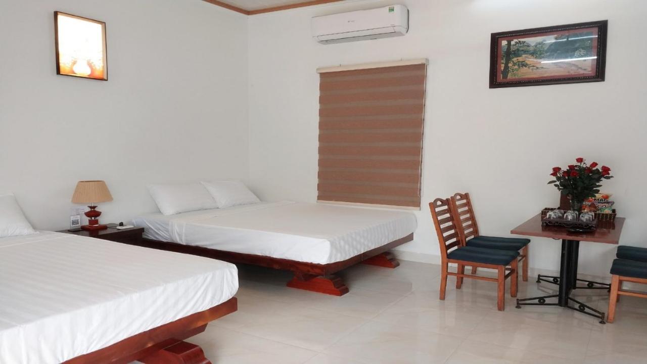 Nha Xanh Homestay ニンビン エクステリア 写真