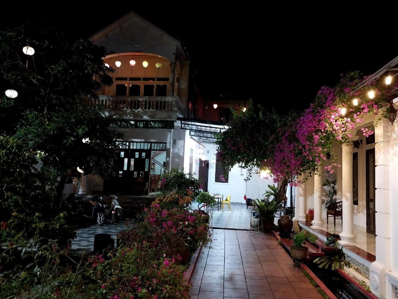 Nha Xanh Homestay ニンビン エクステリア 写真