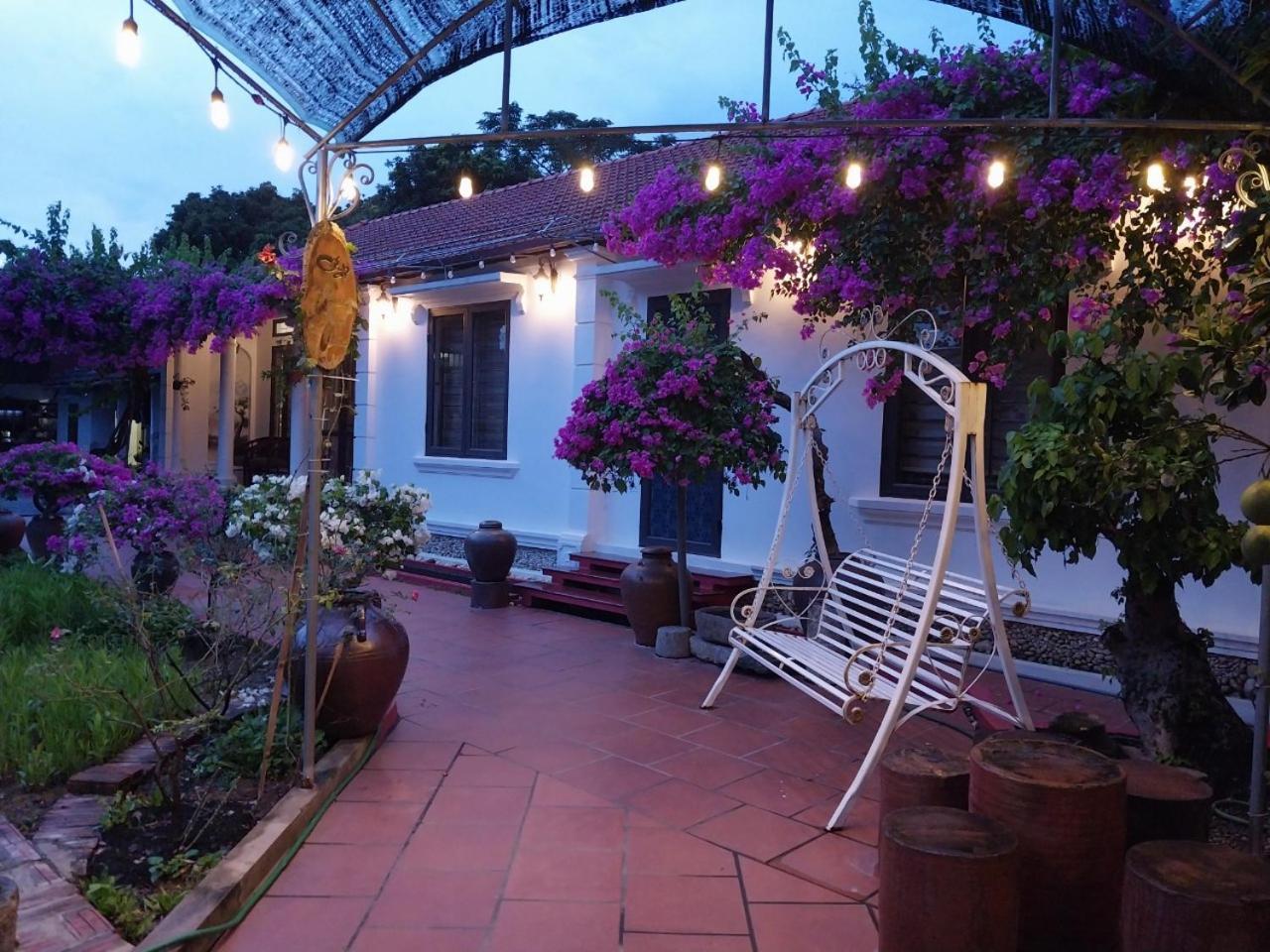 Nha Xanh Homestay ニンビン エクステリア 写真
