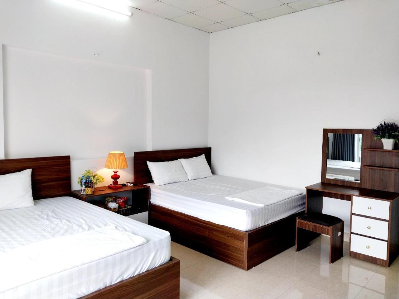 Nha Xanh Homestay ニンビン エクステリア 写真