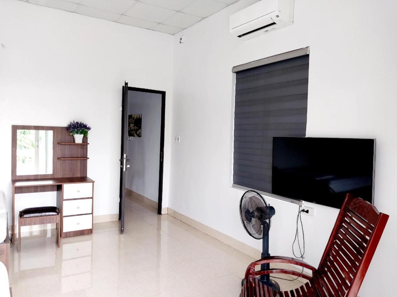 Nha Xanh Homestay ニンビン エクステリア 写真