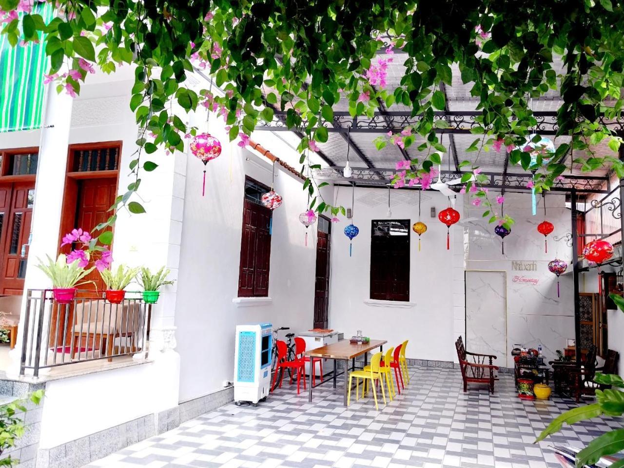 Nha Xanh Homestay ニンビン エクステリア 写真