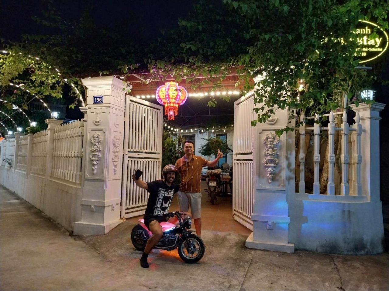 Nha Xanh Homestay ニンビン エクステリア 写真